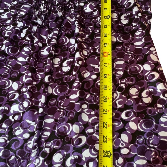 Danielle B Sleeveless Blouse Women’s Size 12 Purple Black Pintuck Pleats Silky - Picture 9 of 9